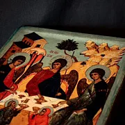 Икона "Троица Ветхозаветная" — красивый подарок — фотография 7