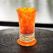На память: Стопка для водки из камня (янтарь) — фотография 1
