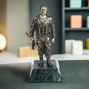 На память: Статуэтка «Воин-интернационалист» из бронзы — фотография 1