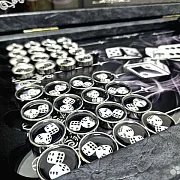 Подарочные нарды под стеклом «Стальные зарики» — фотография 6