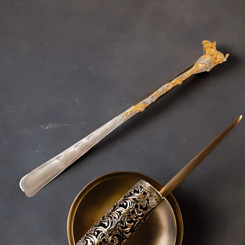 Интерьерная ложка для обуви Кабанчик в подарок